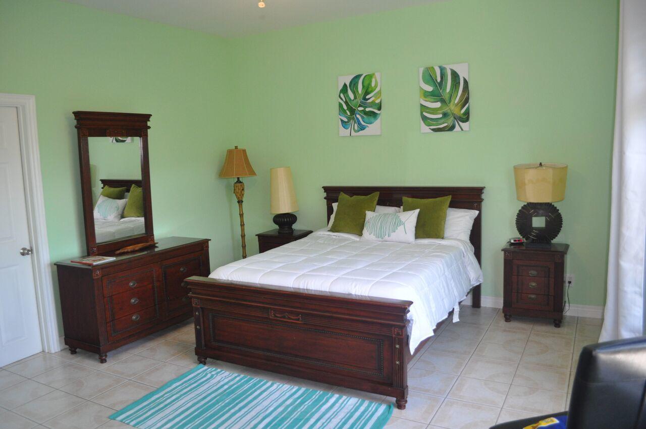 פרובידנסיאלס Queen Angel Resort Apartment מראה חיצוני תמונה
