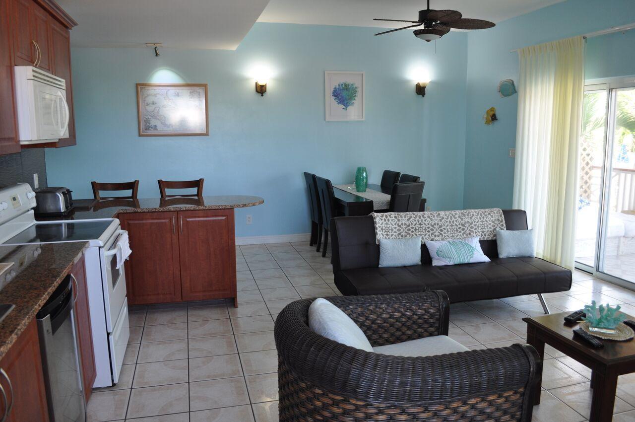 פרובידנסיאלס Queen Angel Resort Apartment מראה חיצוני תמונה